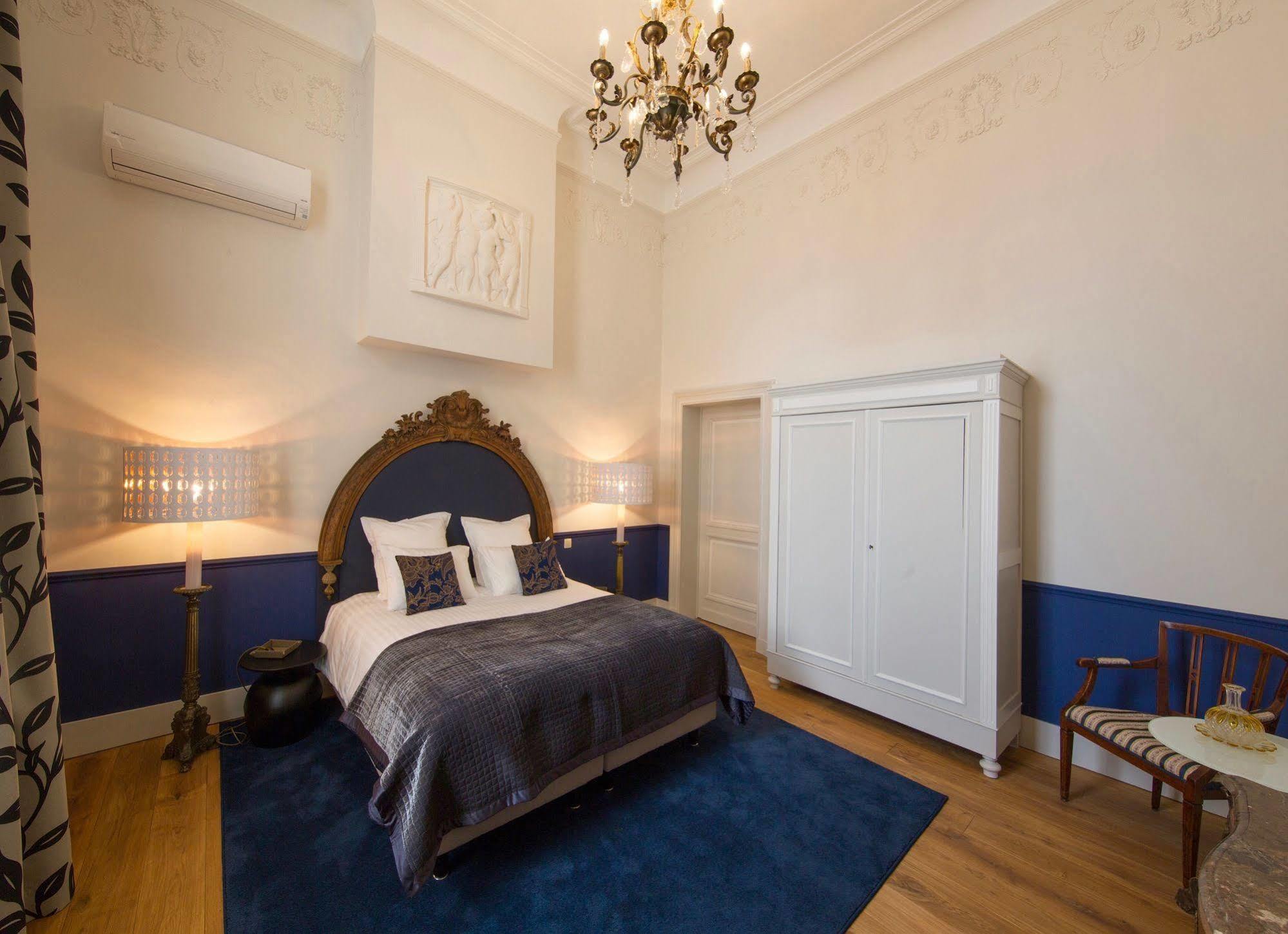 Bed and Breakfast Louise Sur Cour Saint-Gilles Exterior foto